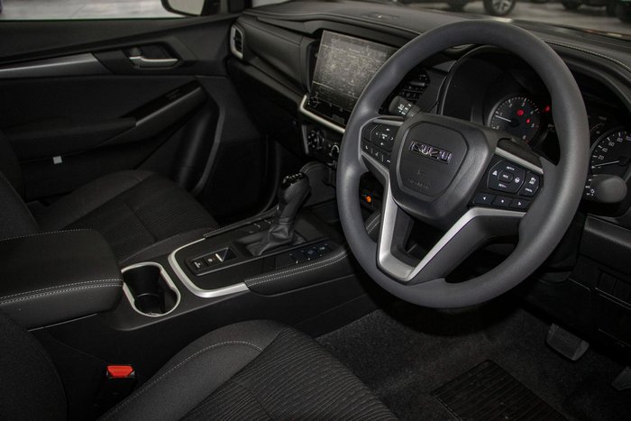 2025 Isuzu MU-X LS-M