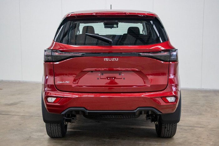2025 Isuzu MU-X LS-M
