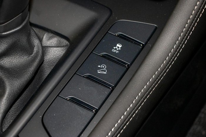 2025 Isuzu MU-X LS-M