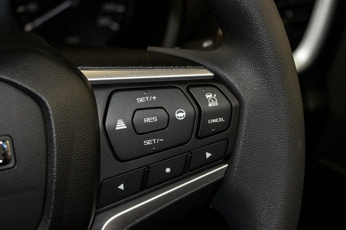 2025 Isuzu MU-X LS-M