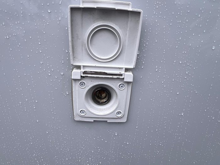 2025 Avan Ovation M11