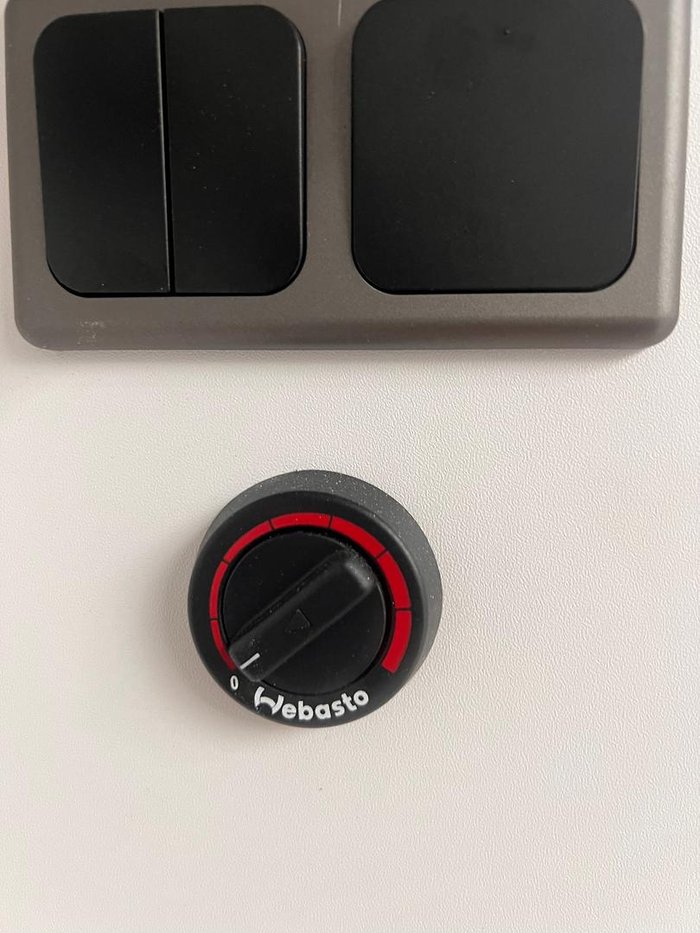 2025 Avan Ovation M11