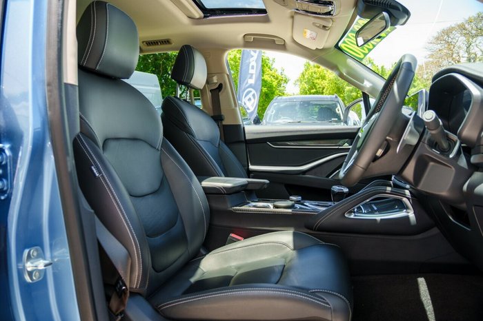 2023 LDV D90 Executive