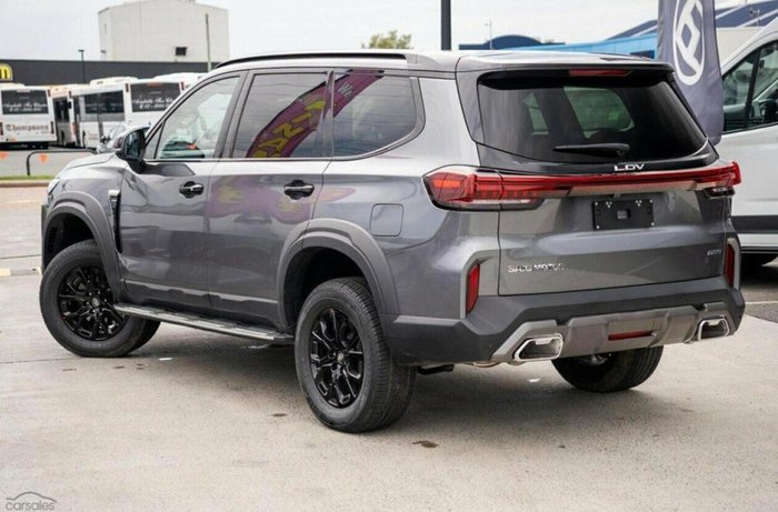 2025 LDV D90 Executive