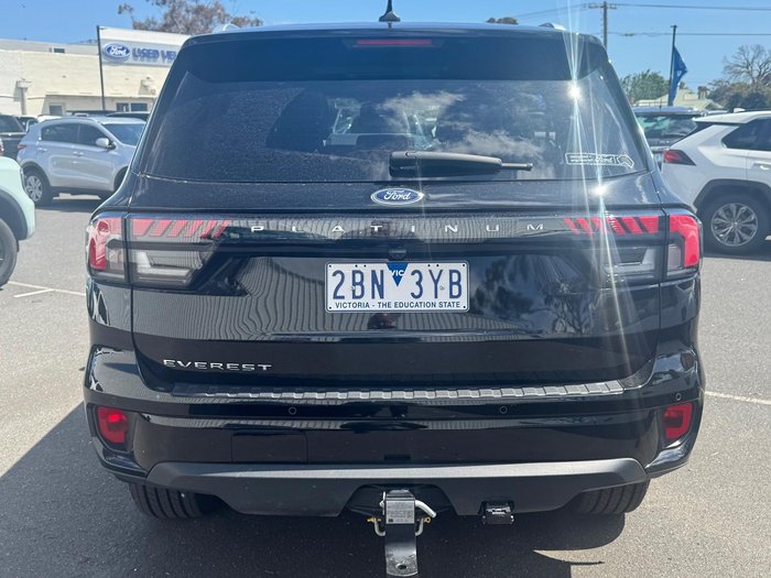2024 Ford Everest Platinum