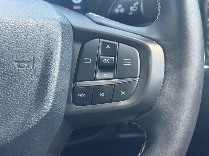 2024 Ford Everest Platinum