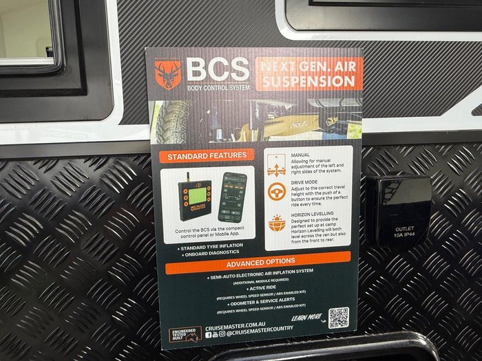 2025 Urban Caravans Tuff 20' Club