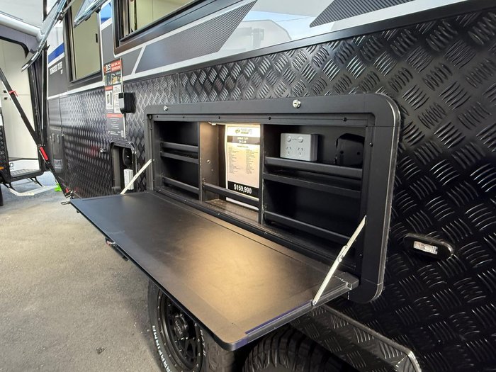 2025 Urban Caravans Tuff 20' Club