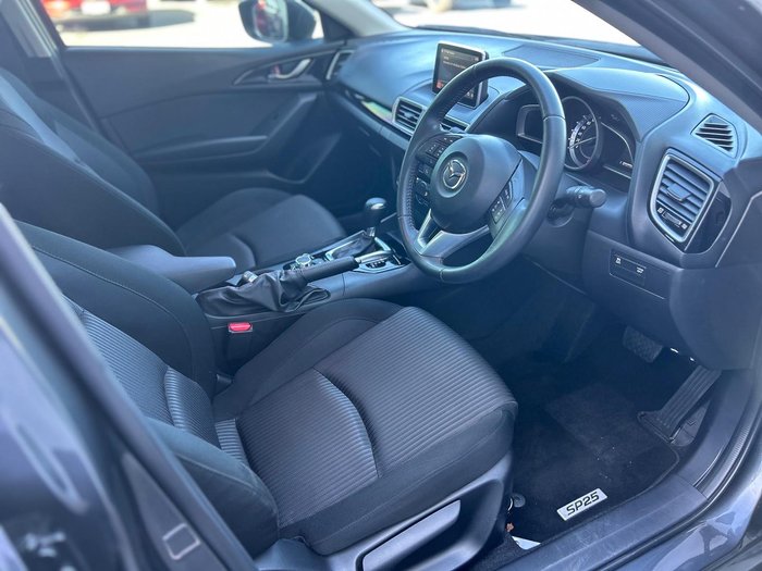 2014 Mazda 3 SP25