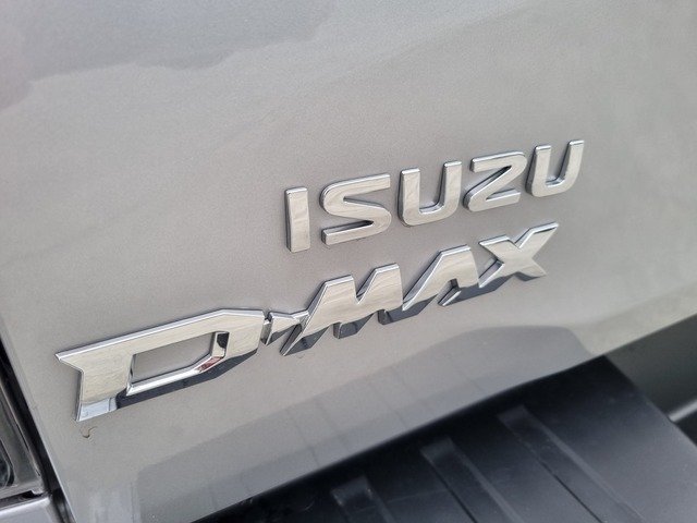 2025 Isuzu D-MAX