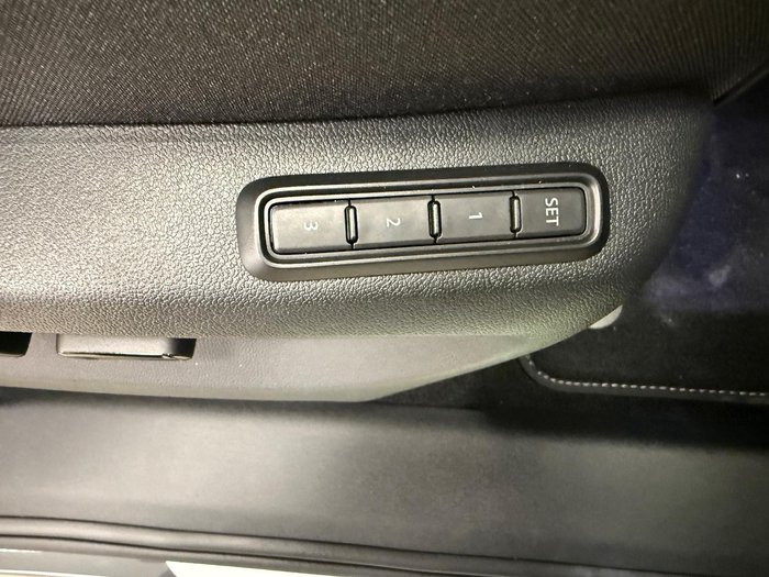 2025 Volkswagen Tayron 195TSI R-Line