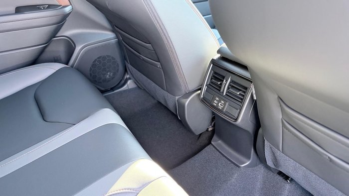 2025 Subaru Forester Hybrid Sport