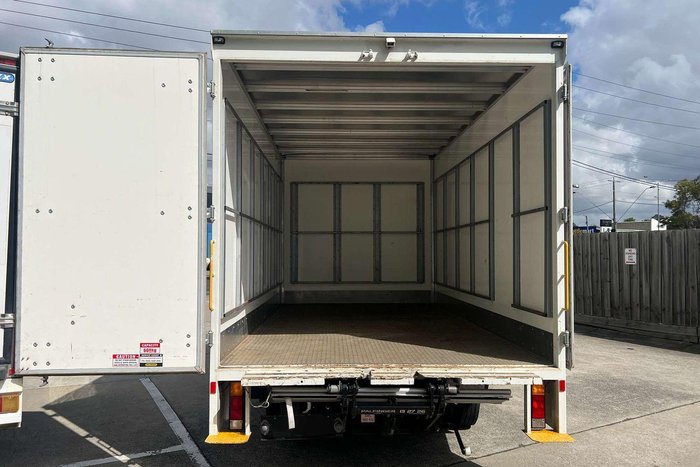 2022 Fuso Canter 515 White