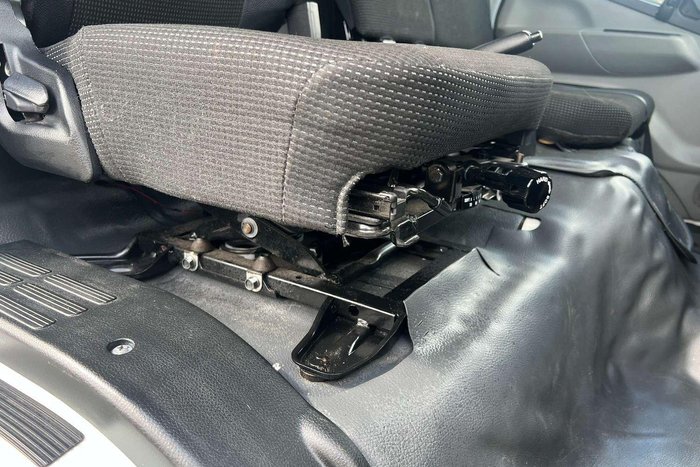 2022 Fuso Canter 515 White