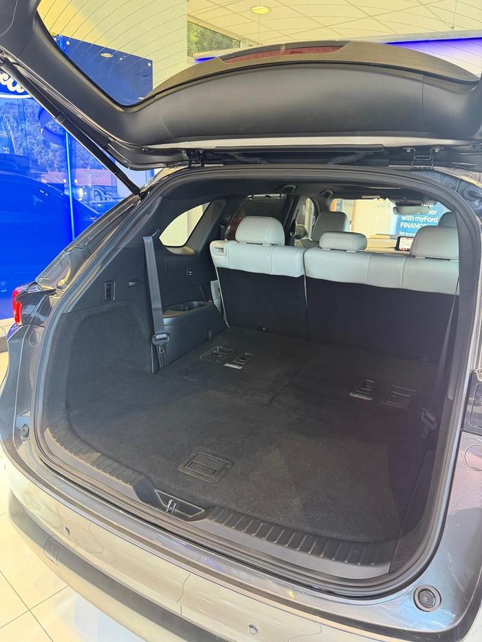 2020 Mazda CX-8 Asaki