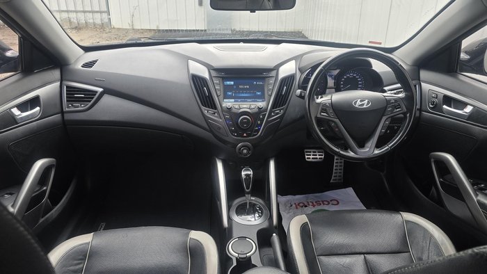 2014 Hyundai Veloster SR Turbo