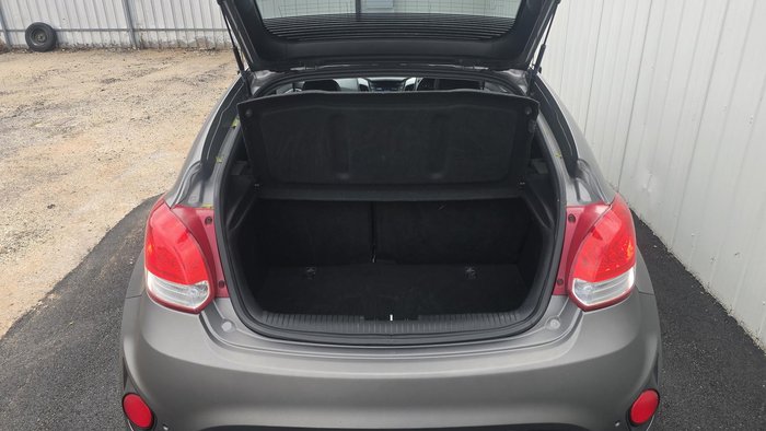 2014 Hyundai Veloster SR Turbo