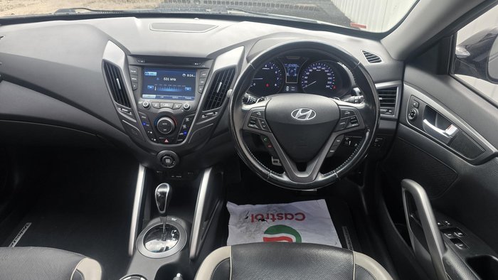 2014 Hyundai Veloster SR Turbo