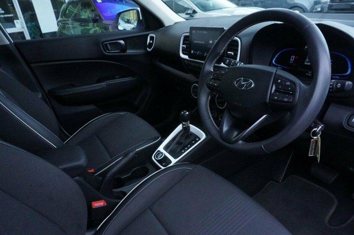 2023 Hyundai Venue Active