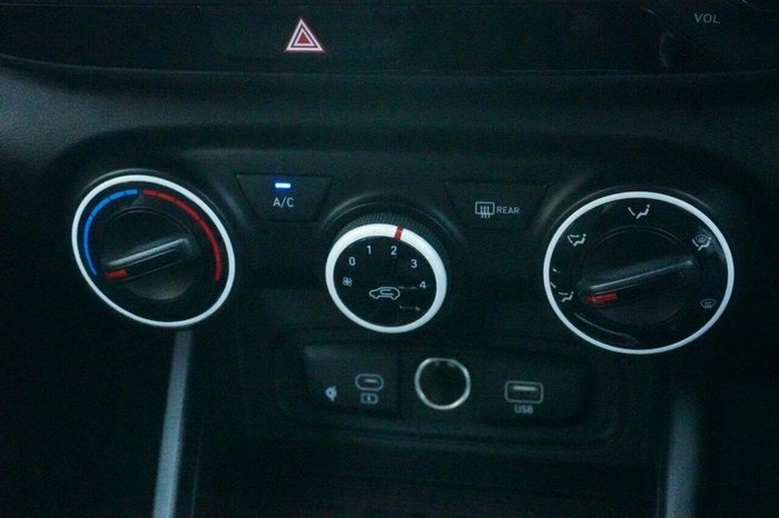 2023 Hyundai Venue Active