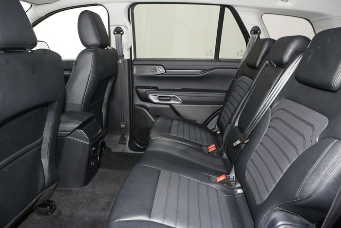 2024 Ford Everest Sport