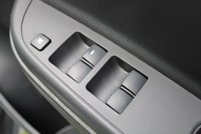 2019 Mitsubishi Triton GLX+