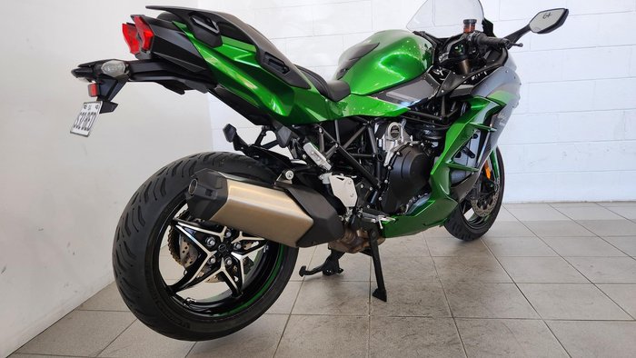 2018 Kawasaki Ninja H2 SX SE (ZX10002B) Ninja H2 Green