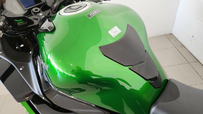 2018 Kawasaki Ninja H2 SX SE (ZX10002B) Ninja H2 Green