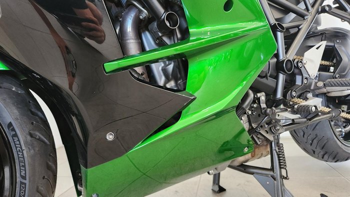 2018 Kawasaki Ninja H2 SX SE (ZX10002B) Ninja H2 Green