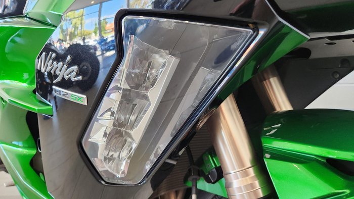 2018 Kawasaki Ninja H2 SX SE (ZX10002B) Ninja H2 Green