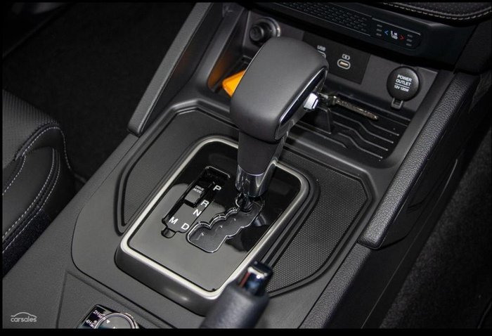 2025 KGM Musso Advance