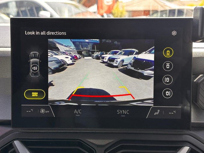 2025 Renault Duster Techno