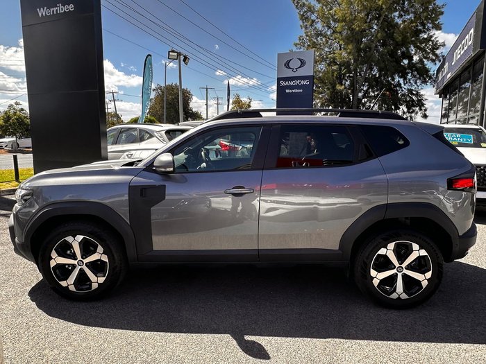 2025 Renault Duster Techno