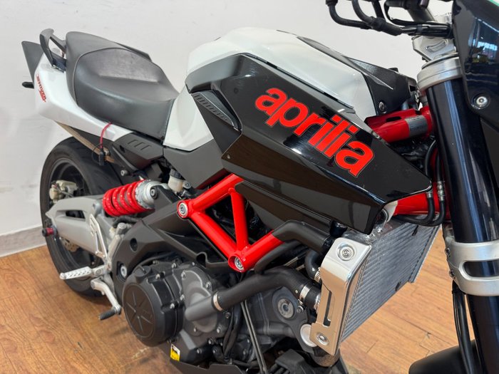 2012 Aprilia SHIVER SPORT WHITE