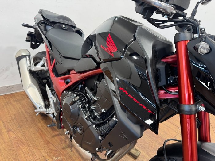 2024 Honda CB750 (HORNET) Black