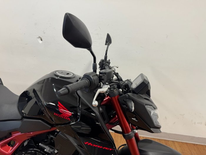 2024 Honda CB750 (HORNET) Black