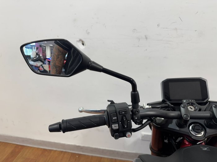 2024 Honda CB750 (HORNET) Black