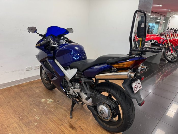 2004 Honda VFR800F (VFR800Fi) BLUE