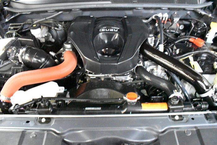 2020 Isuzu MU-X LS-U