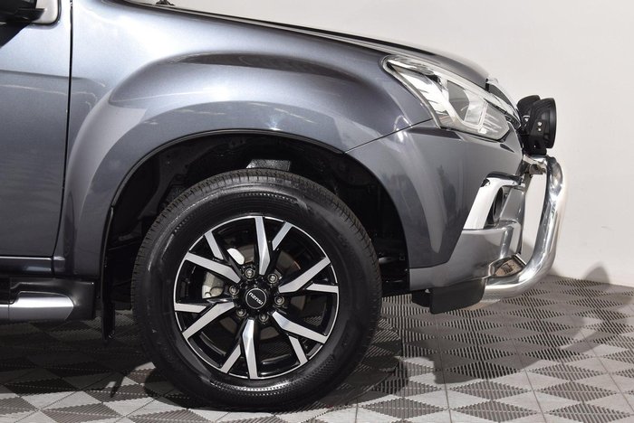 2020 Isuzu MU-X LS-U