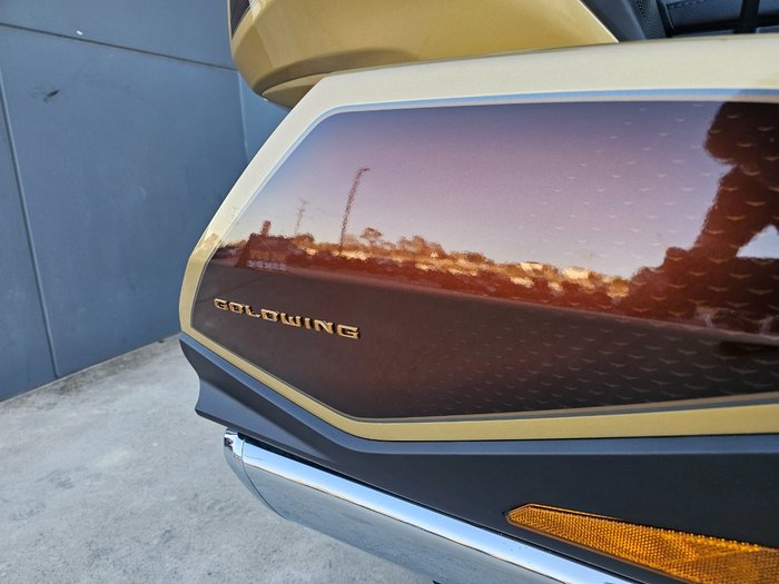 2025 Honda GL1800DA ABS GOLDWING TOUR PRE GOLD