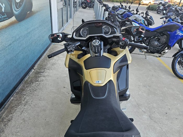 2025 Honda GL1800DA ABS GOLDWING TOUR PRE GOLD