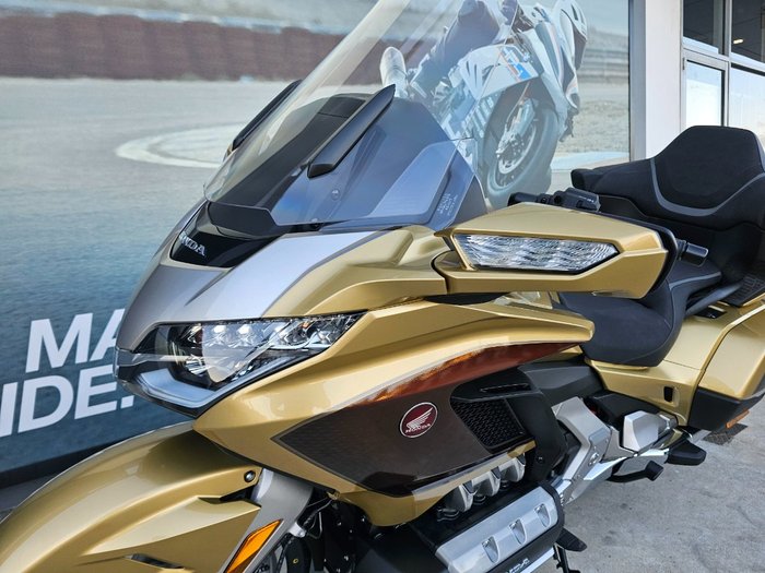 2025 Honda GL1800DA ABS GOLDWING TOUR PRE GOLD