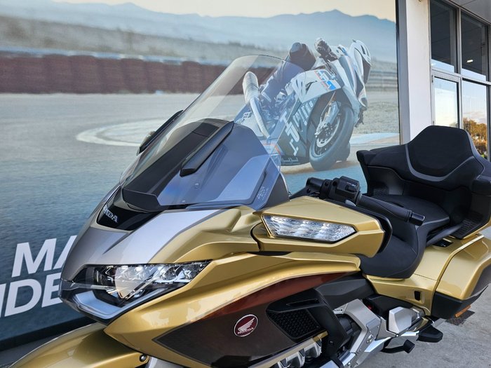2025 Honda GL1800DA ABS GOLDWING TOUR PRE GOLD