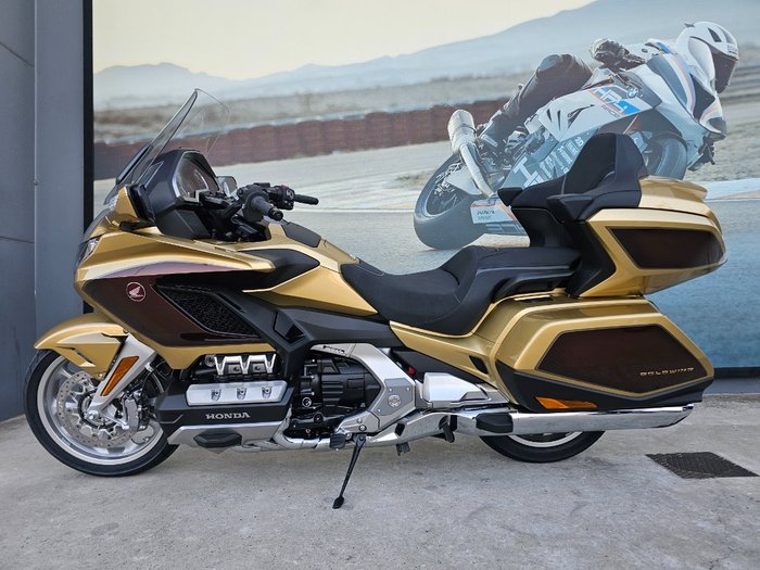 2025 Honda GL1800DA ABS GOLDWING TOUR PRE GOLD