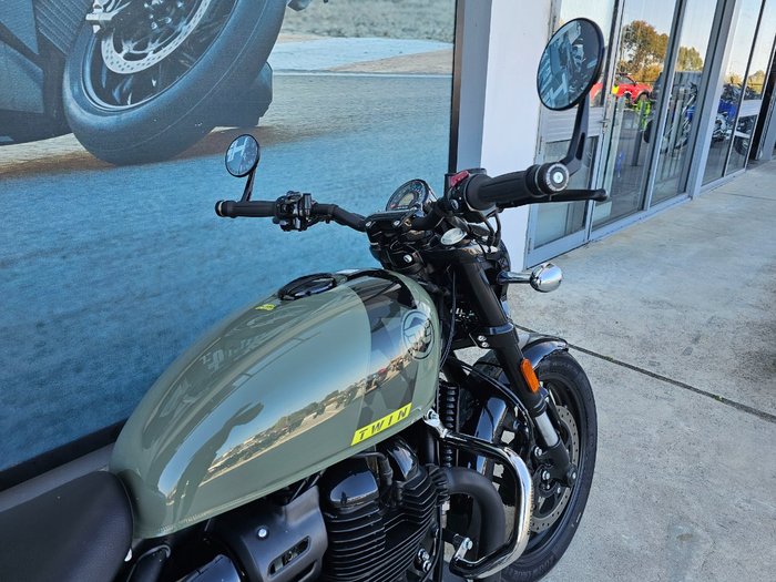 2025 ROYAL ENFIELD (SEE ALSO ENFIEL SHOTGUN 650 Green