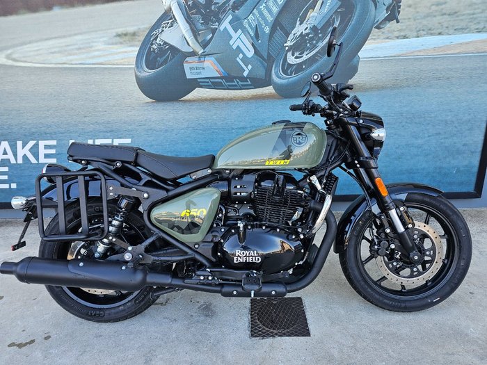 2025 ROYAL ENFIELD (SEE ALSO ENFIEL SHOTGUN 650 Green