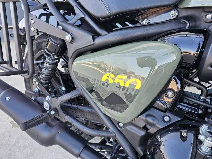 2025 ROYAL ENFIELD (SEE ALSO ENFIEL SHOTGUN 650 Green