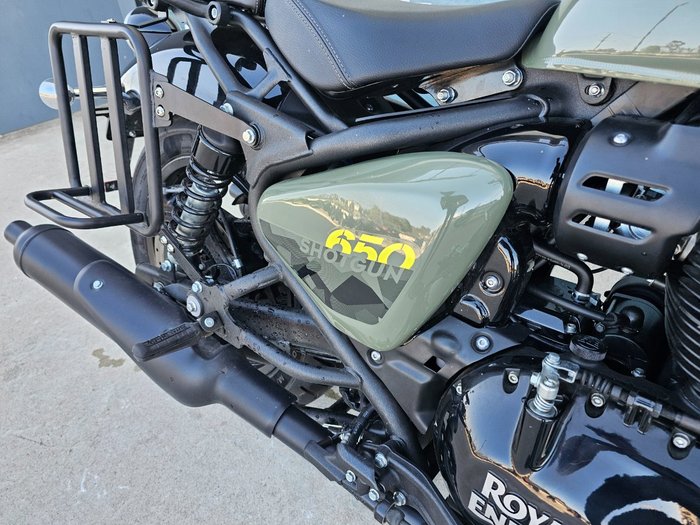 2025 ROYAL ENFIELD (SEE ALSO ENFIEL SHOTGUN 650 Green