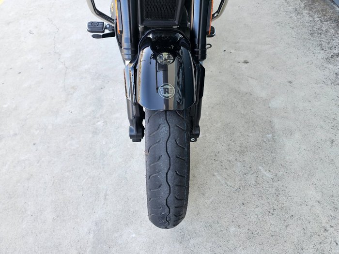 2025 ROYAL ENFIELD (SEE ALSO ENFIEL SHOTGUN 650 Green